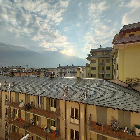 La Casa Del Birraio Apartamento Sondrio Exterior foto