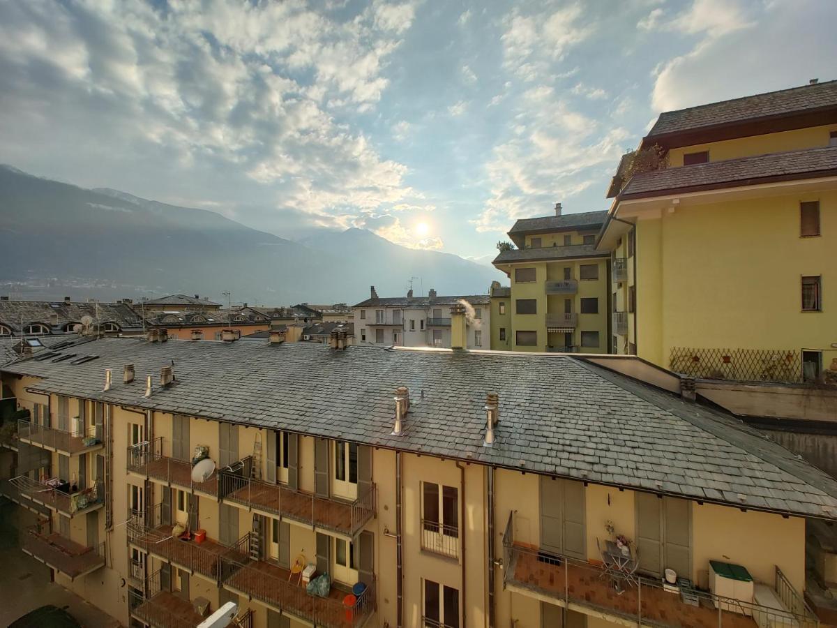 La Casa Del Birraio Apartamento Sondrio Exterior foto